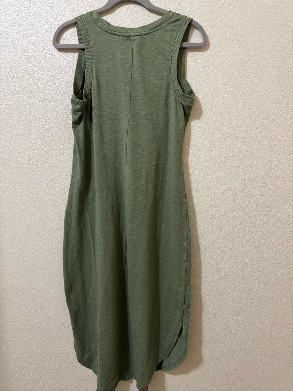 SONOMA Goods For Life Olive Green Sleeveless V-Neck Midi Dress size Small - Picture 2 of 8